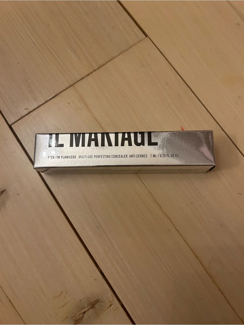 IL MAKIAGE f*ck I’m flawless concealer color 2.5